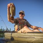 Best PFD For Stand Up Kayak Fishing